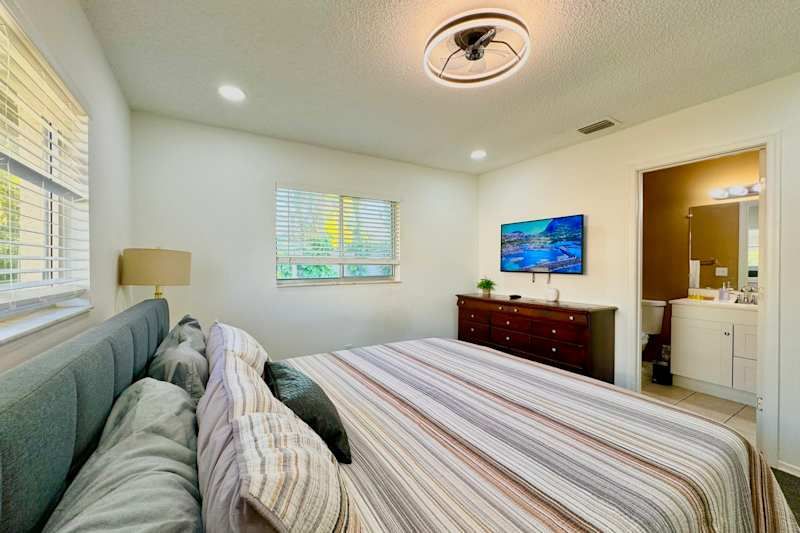 More photos of Near Fort Myers Beach - 2BR - 2BA - Grill